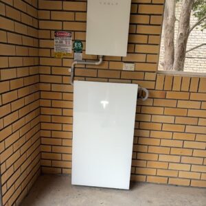 Solar power installation in Arana Hills by Solahart Strathpine and Redcliffe