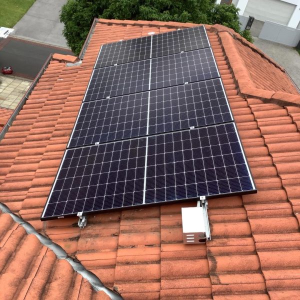 Solar power installation in Bridgeman Downs by Solahart Strathpine and Redcliffe