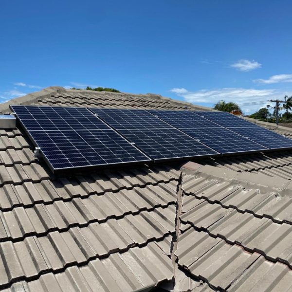 Solar power installation in Clontarf by Solahart Strathpine and Redcliffe