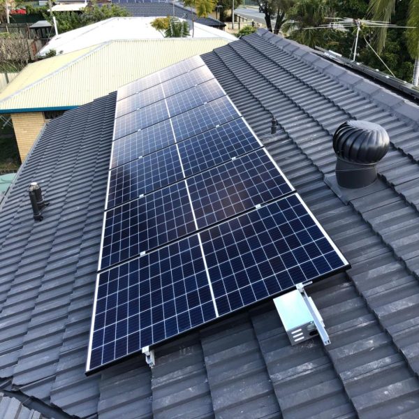 Solar power installation in Kallangur by Solahart Strathpine and Redcliffe