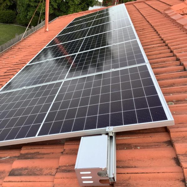 Solar power installation in Scarborough by Solahart Strathpine and Redcliffe